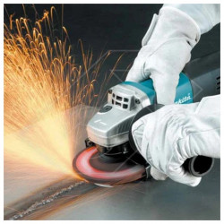 MAKITA / Angle Grinder 840W 115mm Slim Body / 9557HNG MAKITA / Angle Grinder 840W 115mm Slim Body / 9557HNG