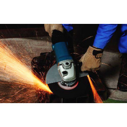 MAKITA / Angle Grinder 2000W 230mm / GA9010C MAKITA / Angle Grinder 2000W 230mm / GA9010C