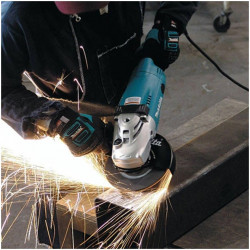 MAKITA / Angle Grinder 2200W 230mm / GA9020 MAKITA / Angle Grinder 2200W 230mm / GA9020