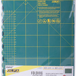 FOLDING MAT FOR ROTARY CUTTERS 630X450X2.5MM
