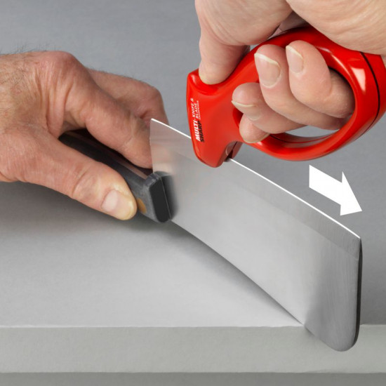 KNIFE AND BLADE GUIDED SHARPENER